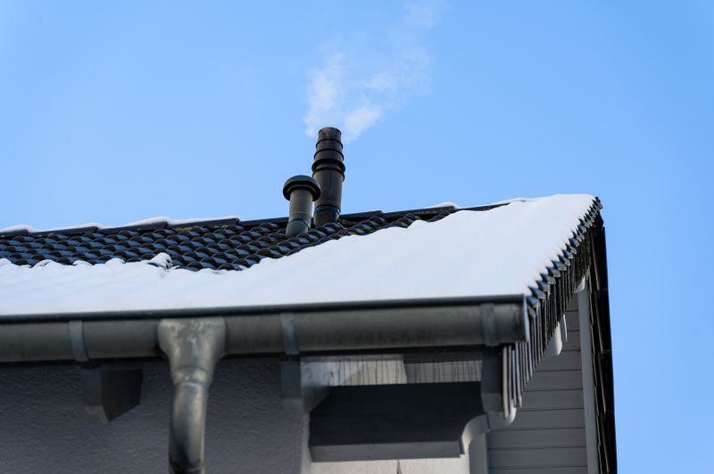 Roof Ice Dam Removal in Columbia, MO